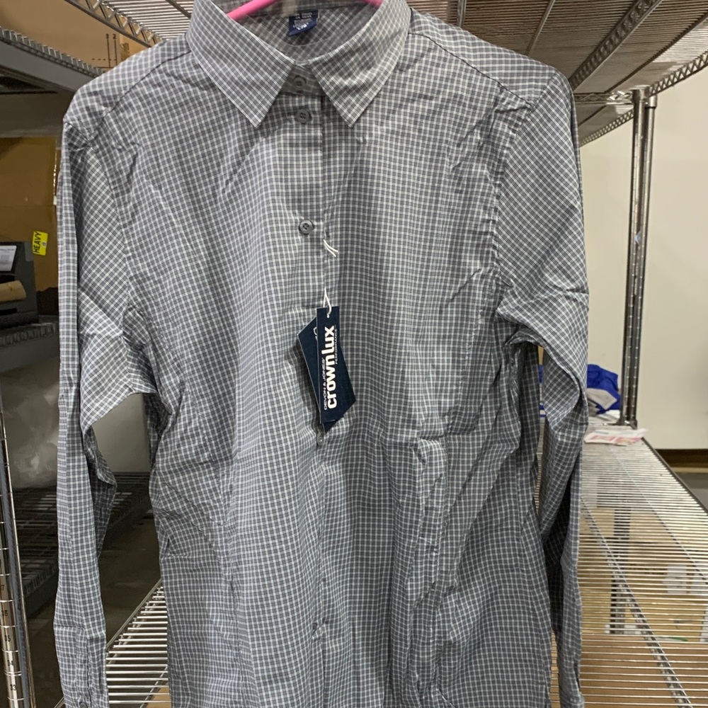Crownlux Women's Gray Checkered Button Down Shirt